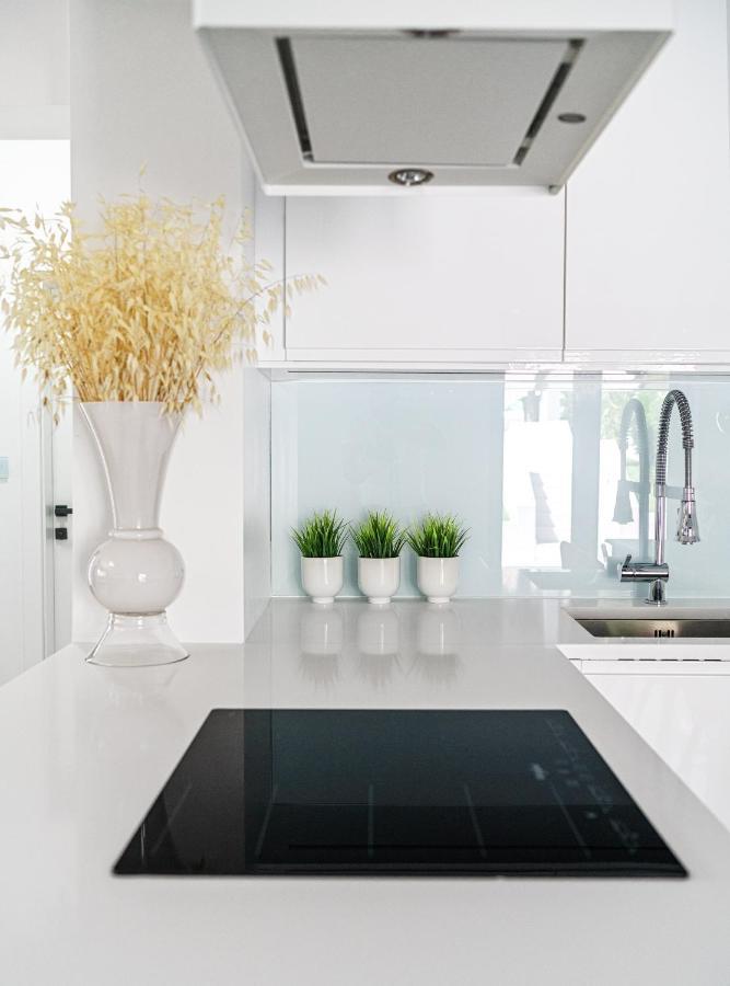 Villa Gray Tribunj  Ngoại thất bức ảnh
