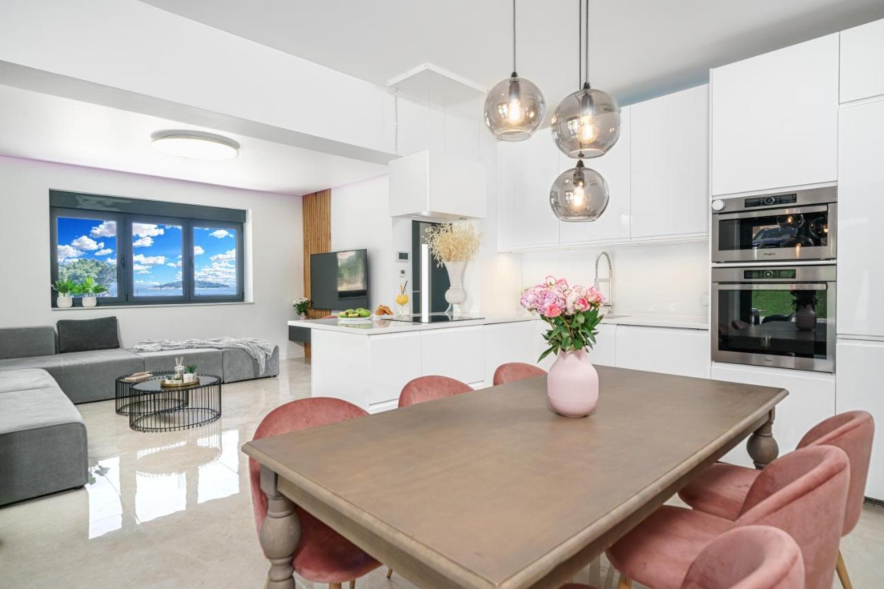 Villa Gray Tribunj  Ngoại thất bức ảnh